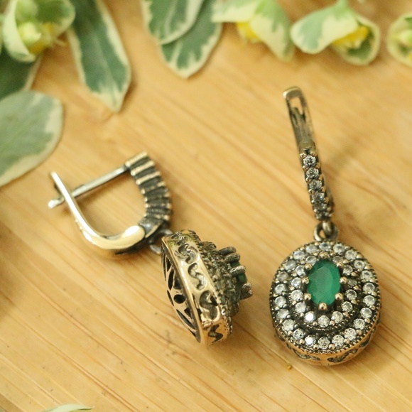 925 Sterling Silver with Jade & CZ Stones SOLD - Picture 4 of 5